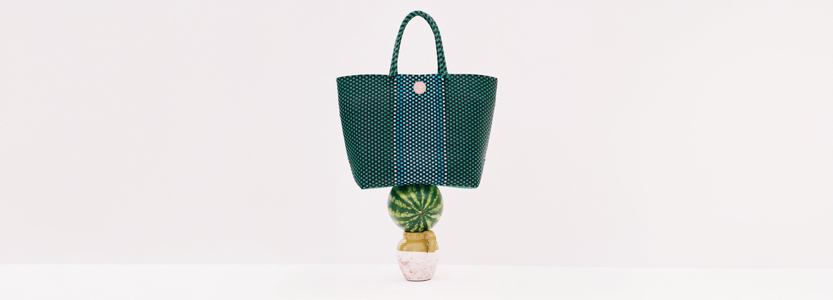 TOTE BAGS