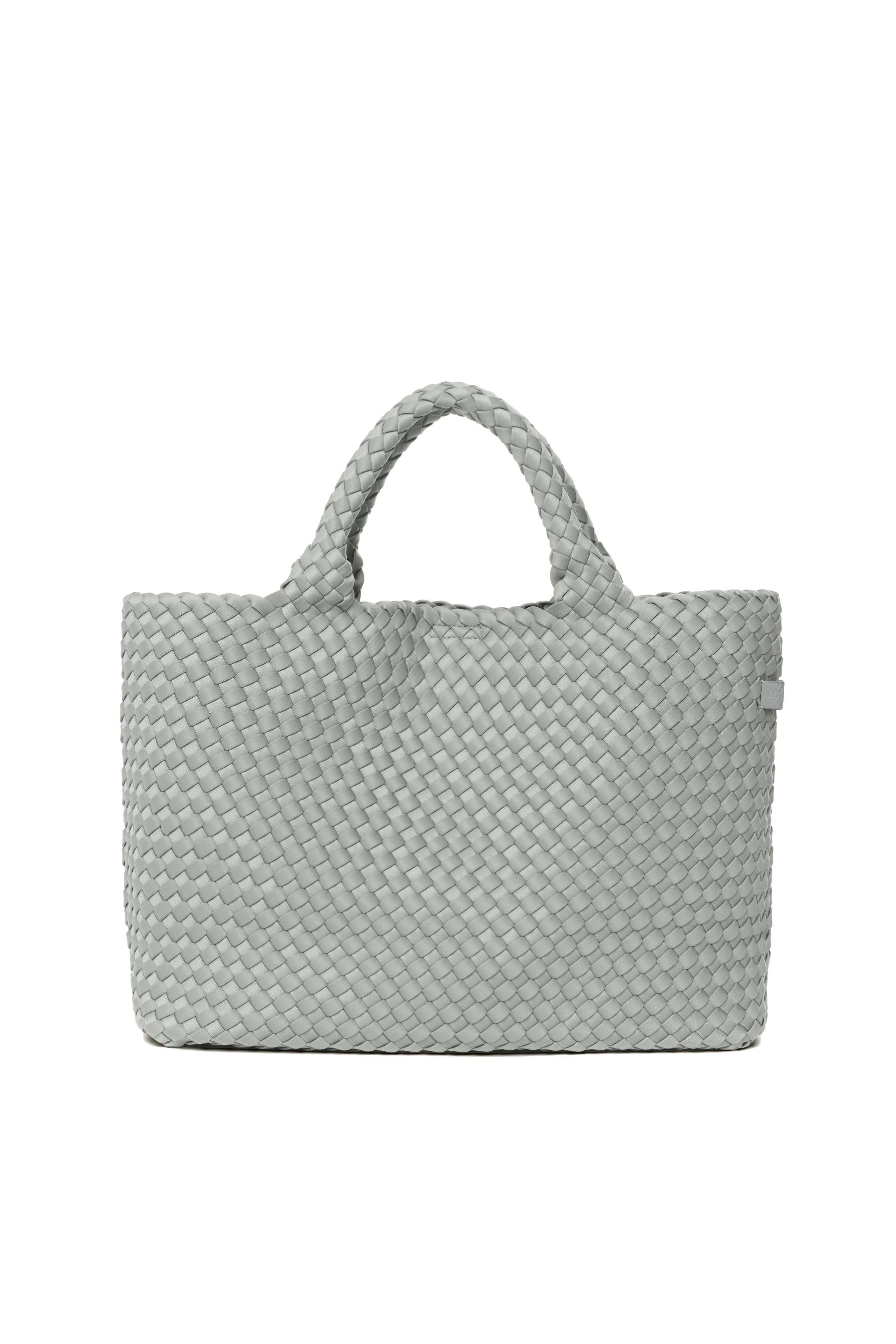 NEOM0001
